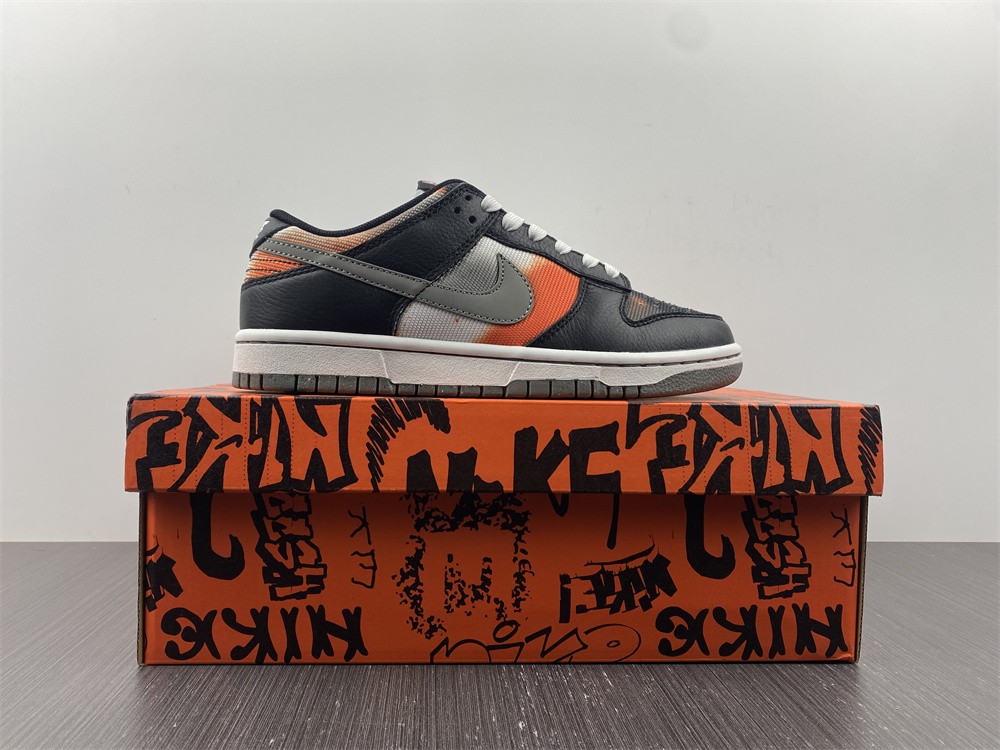 Nike Dunk Low Graffiti Black Red  DM0108-001