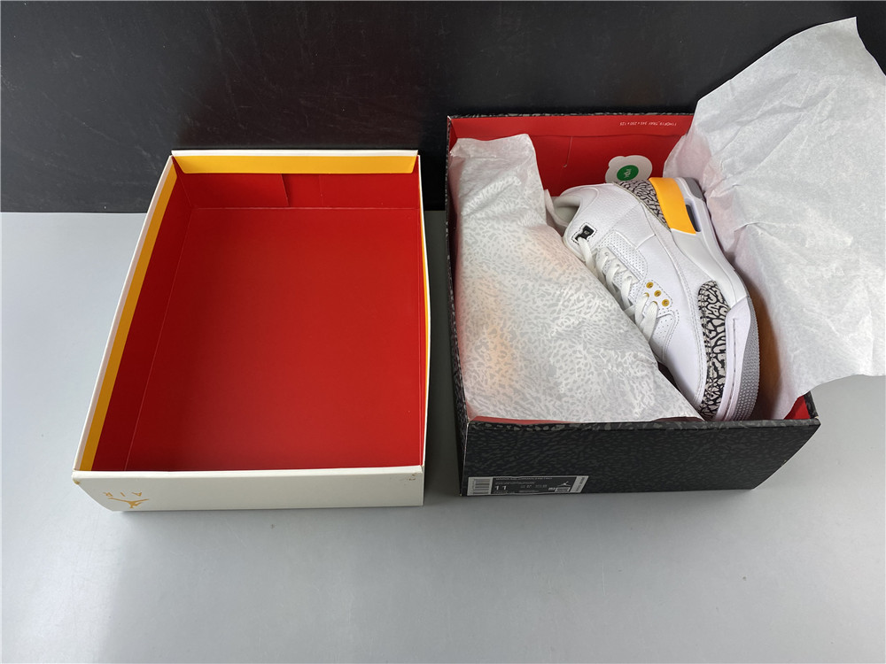 Air Jordan 3 WMNS “Laser Orange”CK9246-108
