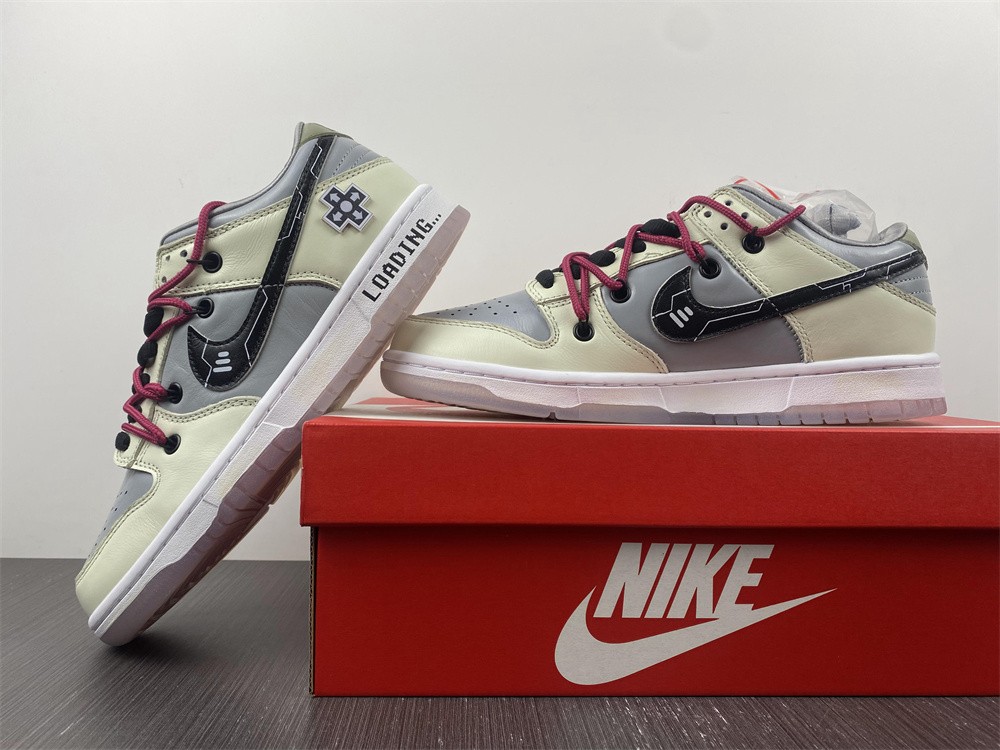 SB Dunk Low  new DD1768-400