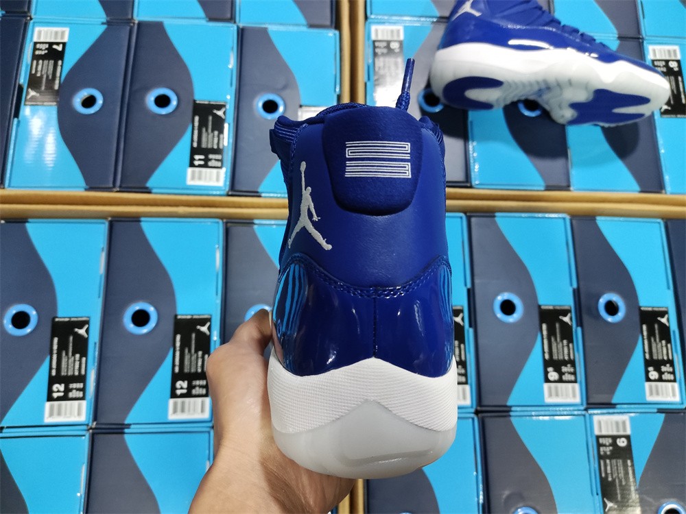 Jordan 11 Retro