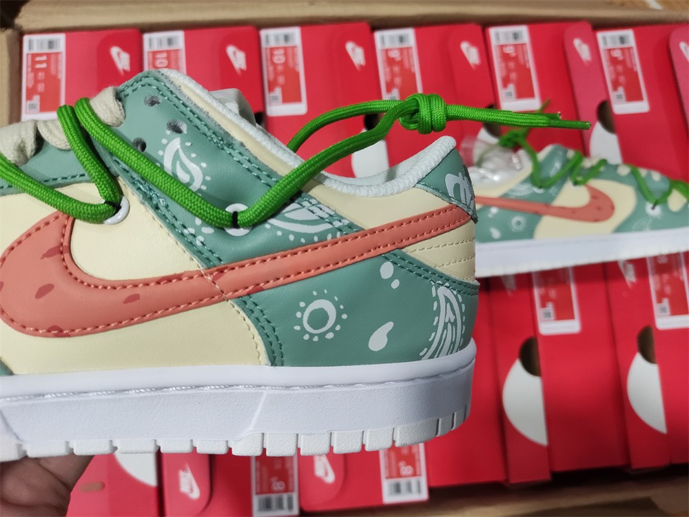 Nike Dunk Low DH9765-100