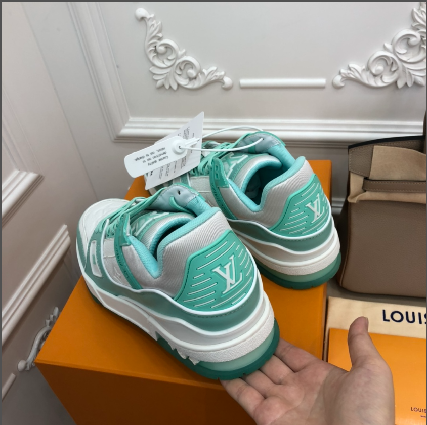 LsVttn Trainer Green White