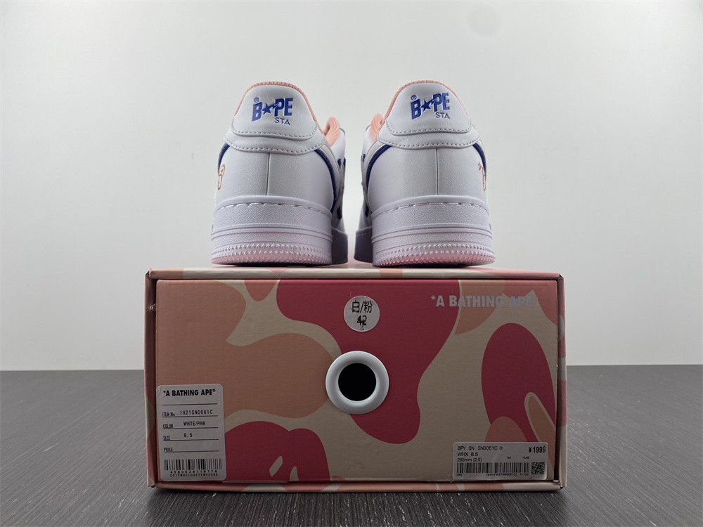 BAPYxBAPE SK8 STA pink and white