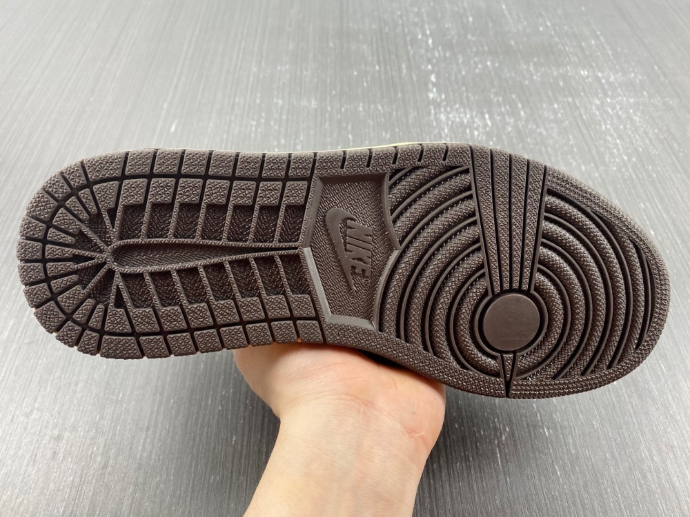 Air Jordan AJ1 Low OG SP TRAVIS SCOTT TS CQ4277-105