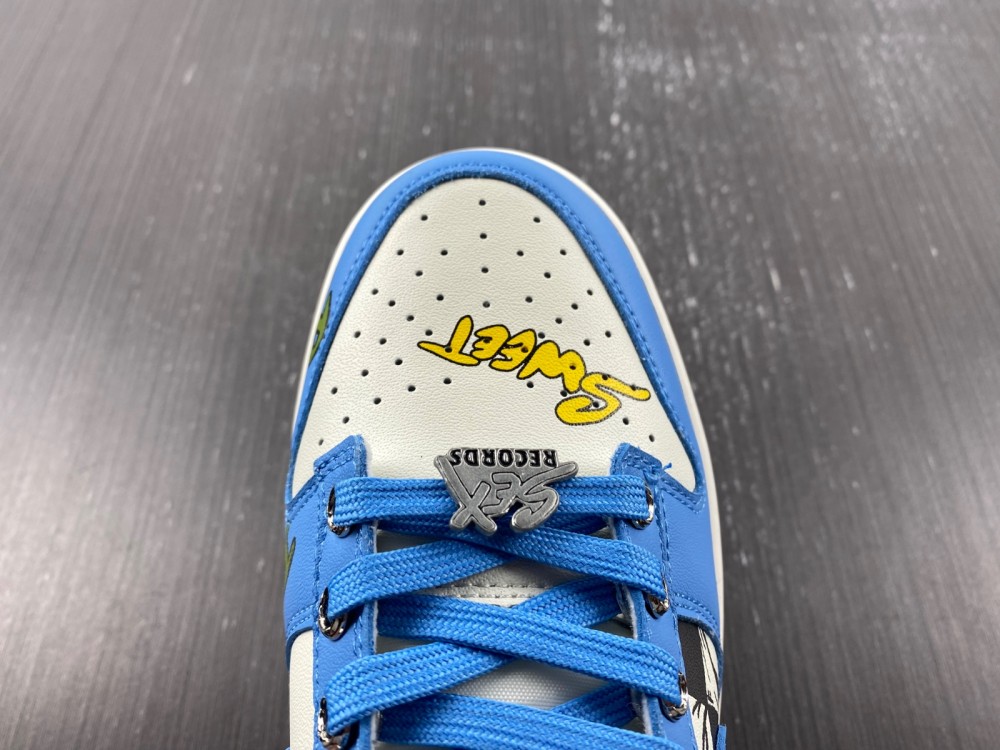 Dunk Low Chrome Hearts DD1503-100