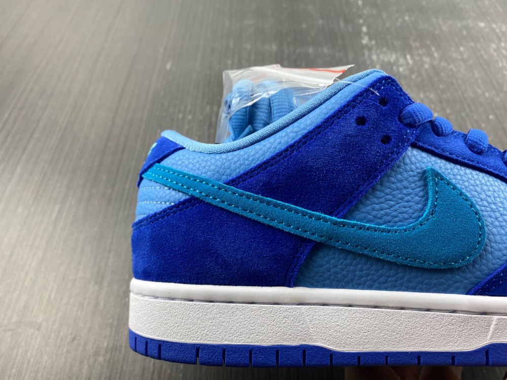 Nike SB Dunk Low Blue Raspberry DM0807-400