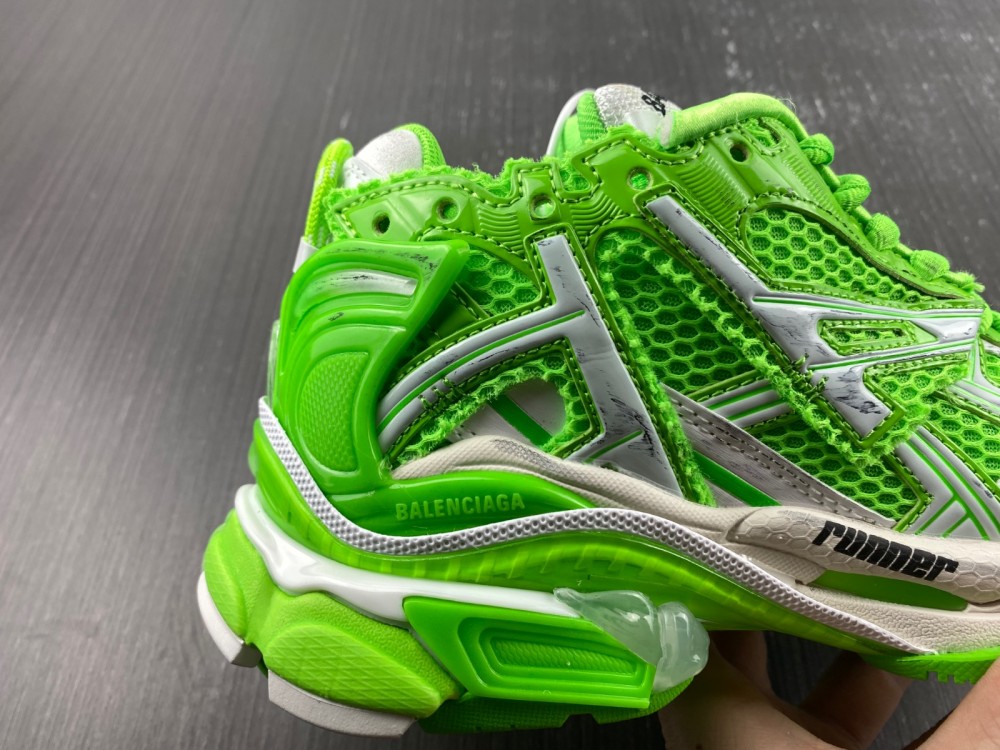 Blncig 7.0 Runner green