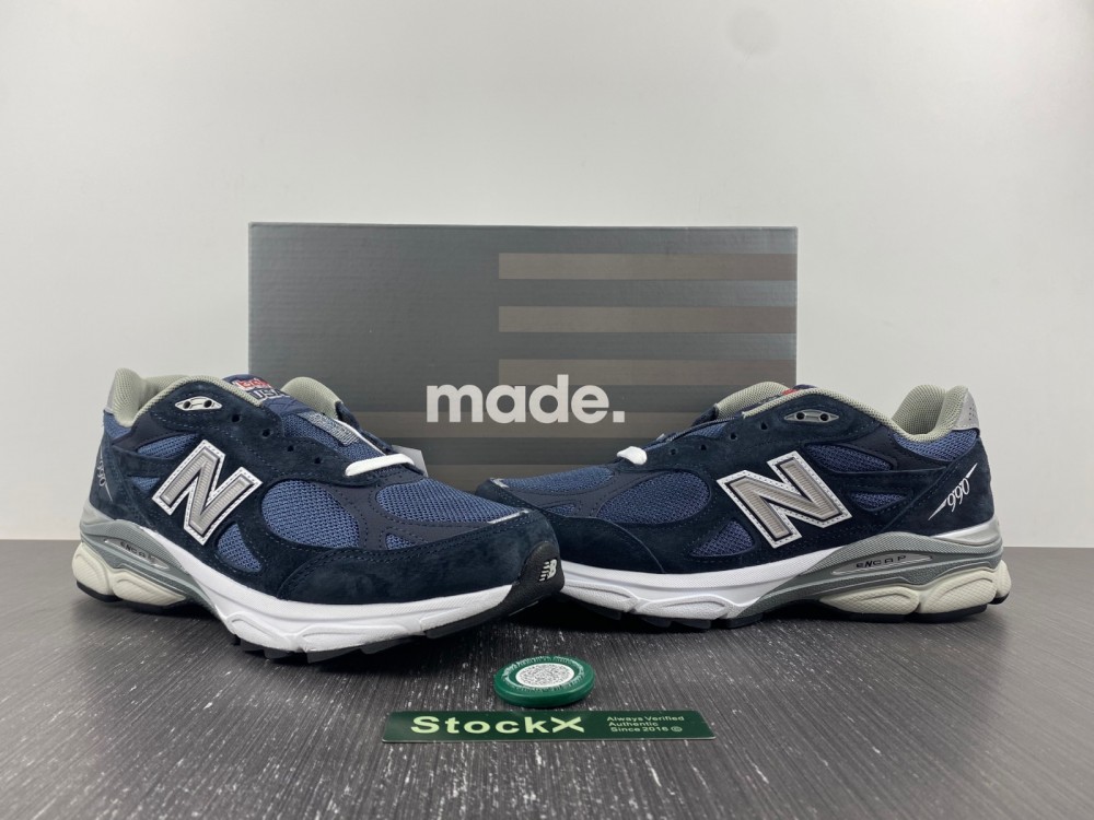 NwBlnc 990v3 MiUSA Navy Denim M990NB3