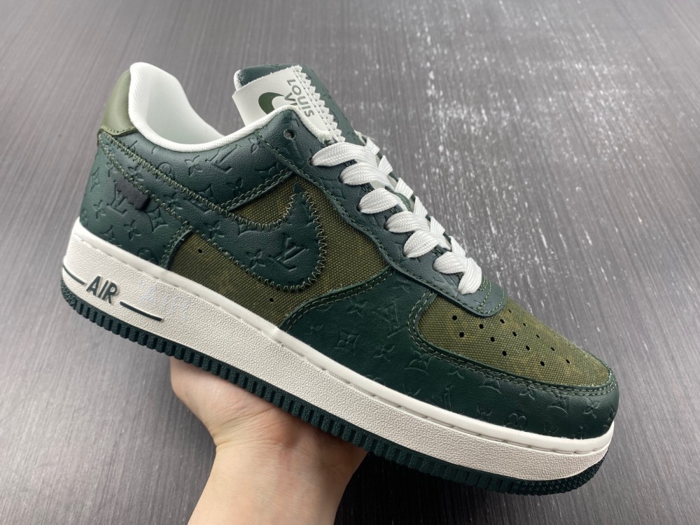 Nike Air Force 1 LsVttn