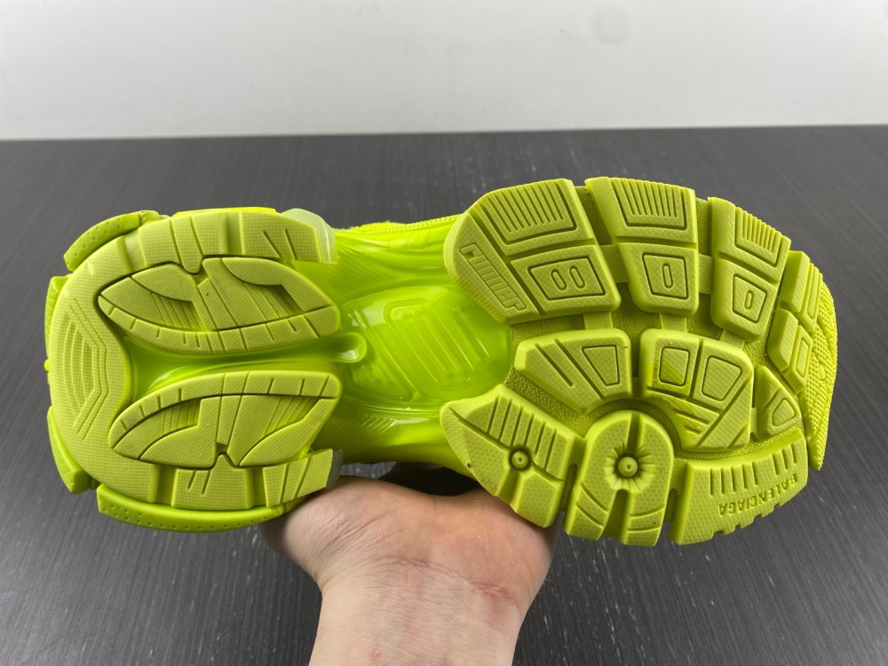 Blncig 7.0 Runner 1208