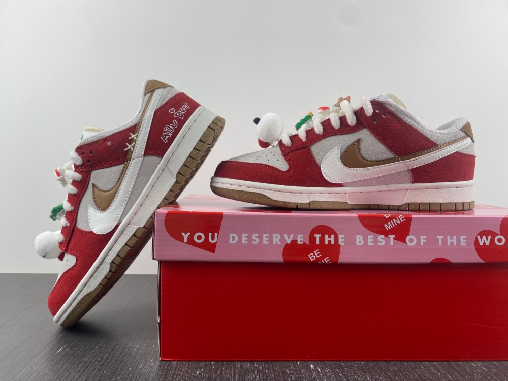 Nike Dunk Low se 85 Christmas DO9457-112