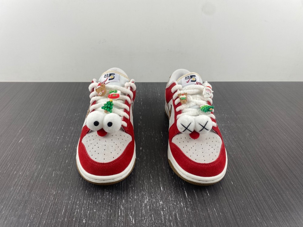Nike Dunk Low se 85 Christmas DO9457-112