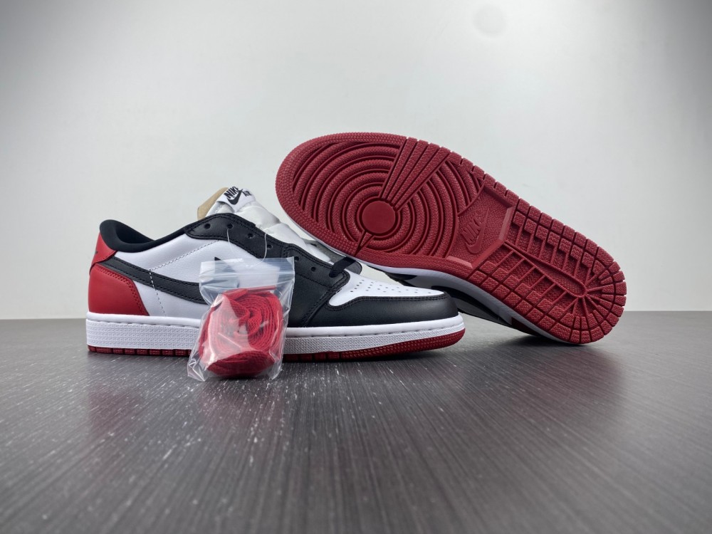 Nike Air Jordan 1 OG Low Black Toe CZ0790-106