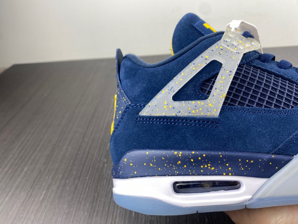 Nike Air Jordan 4 Retro Michigan AJ4 1036660