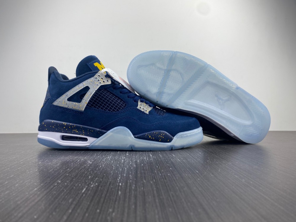 Nike Air Jordan 4 Retro Michigan AJ4 1036660