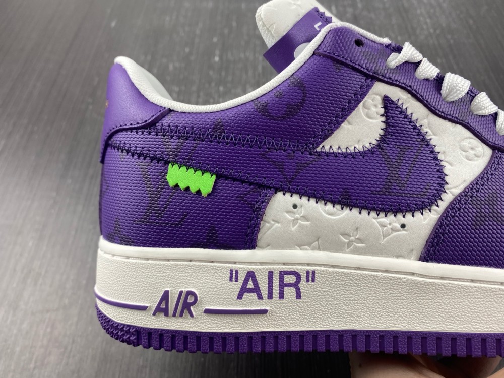 Nike Air Force 1 LsVttn white purple