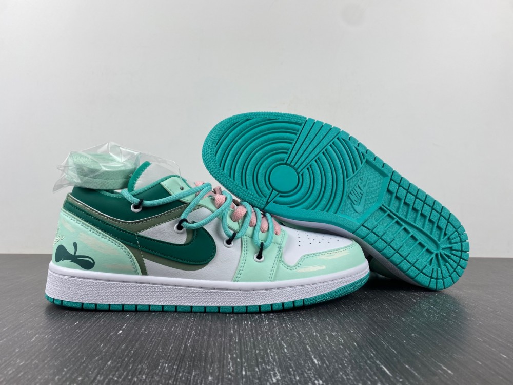 Nike Air Jordan 1 low white green DC0774-132