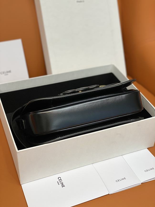Celin Triomphe Bag Black 22cm