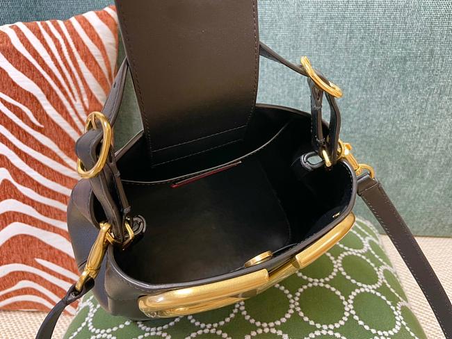 Vallentinno V Logo Bucket Bag Black 20cm