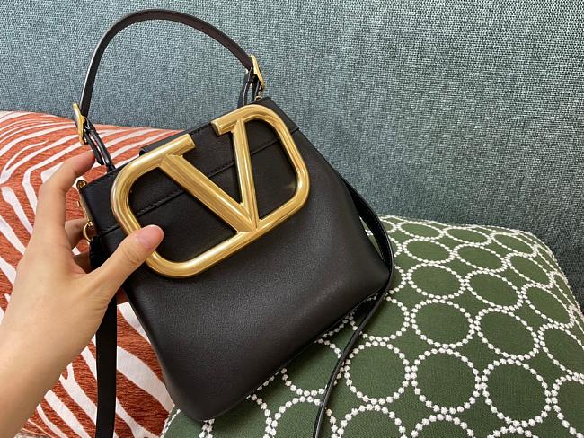 Vallentinno V Logo Bucket Bag Black 20cm