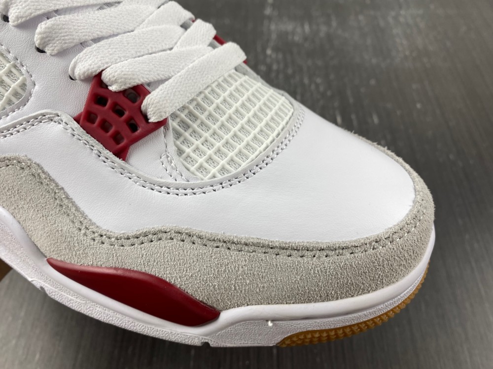 Nike SB Air Jordan 4 DR5415-160