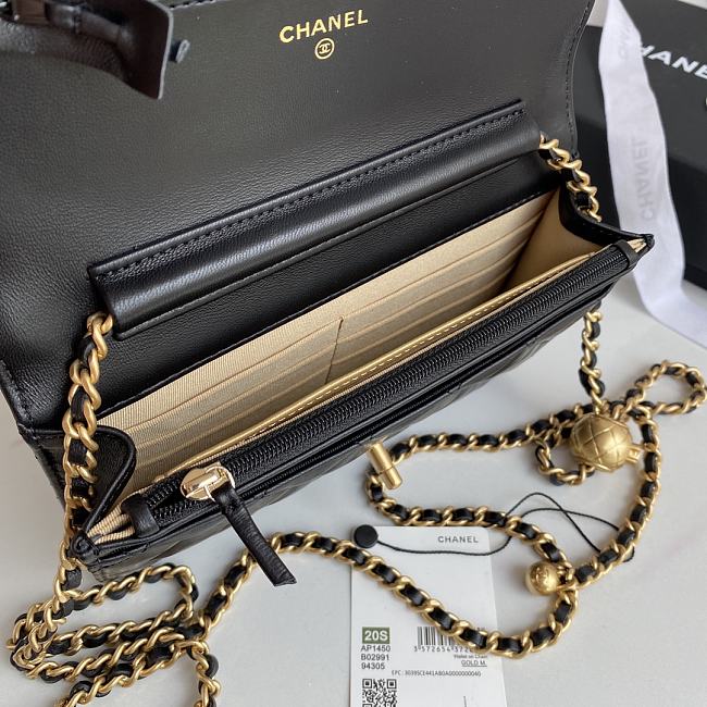 Channe1 WOC Bag Black 19cm 02