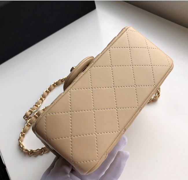Channe1 Mini Flap Bag Nude 17cm