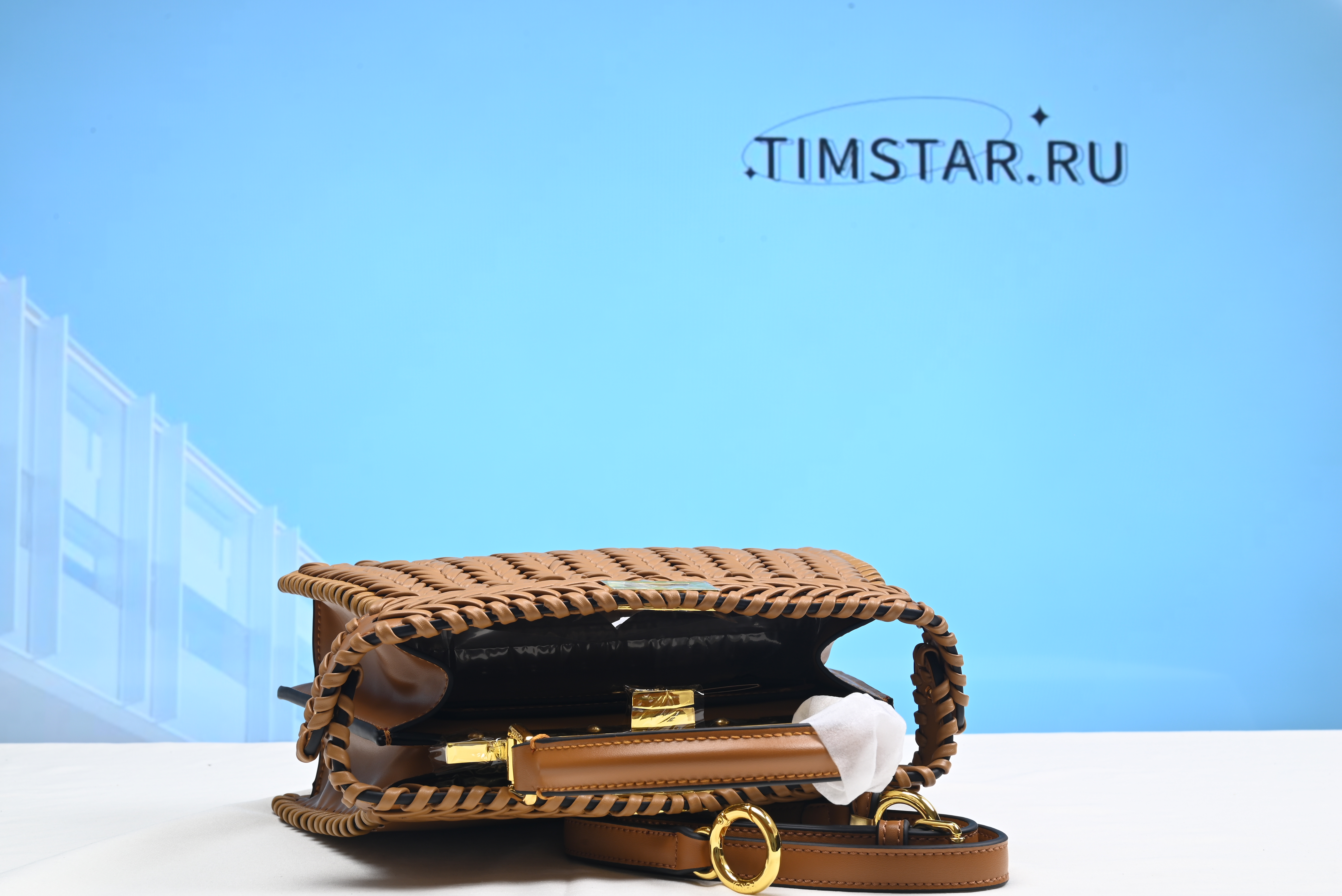 Feendi Peekaboo ISeeU Petite Brown 27cm