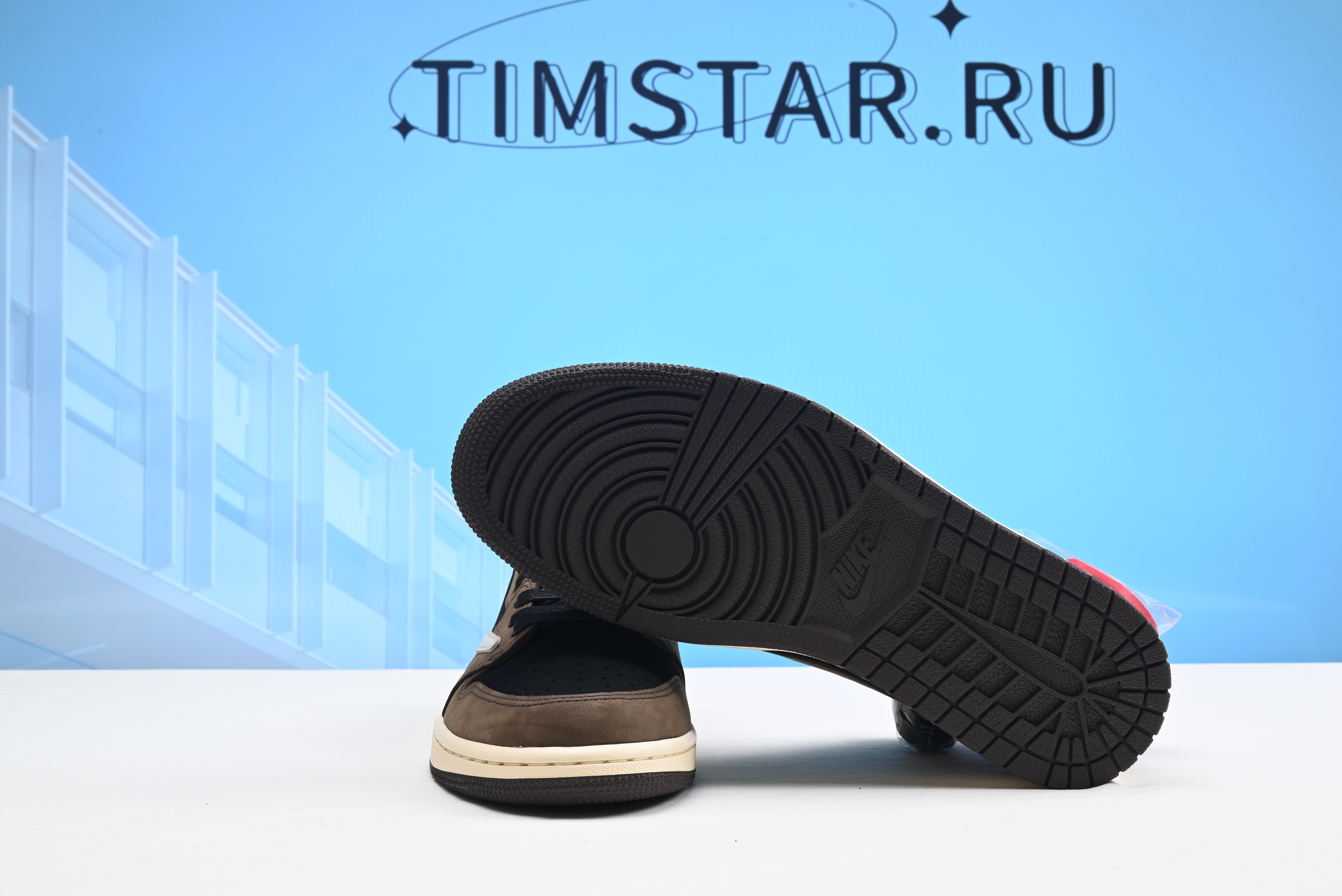 Air Jordan 1 Retro Low OG SP Travis Scott - CQ4277-001