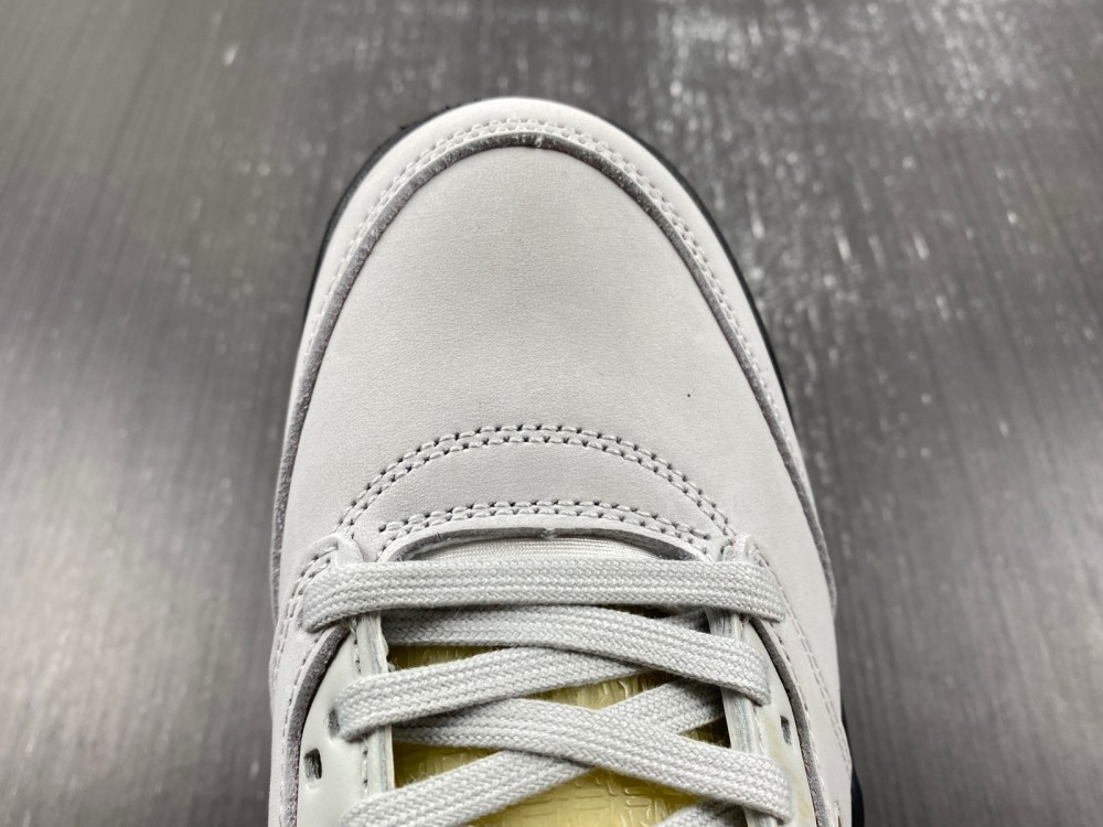 Nike Air Jordan 5 Retro