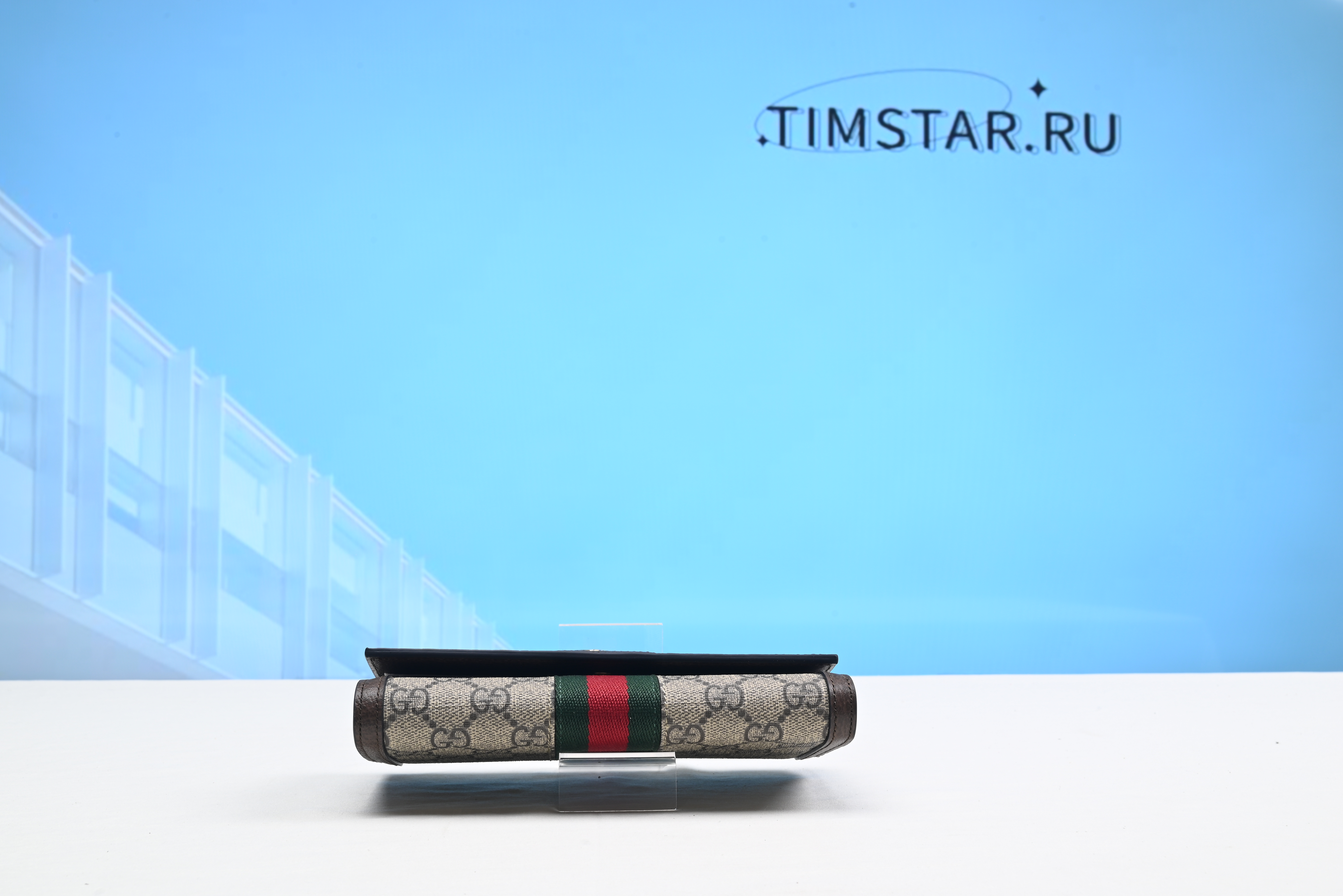 Guccii1  GG fabric flap wallet with Web