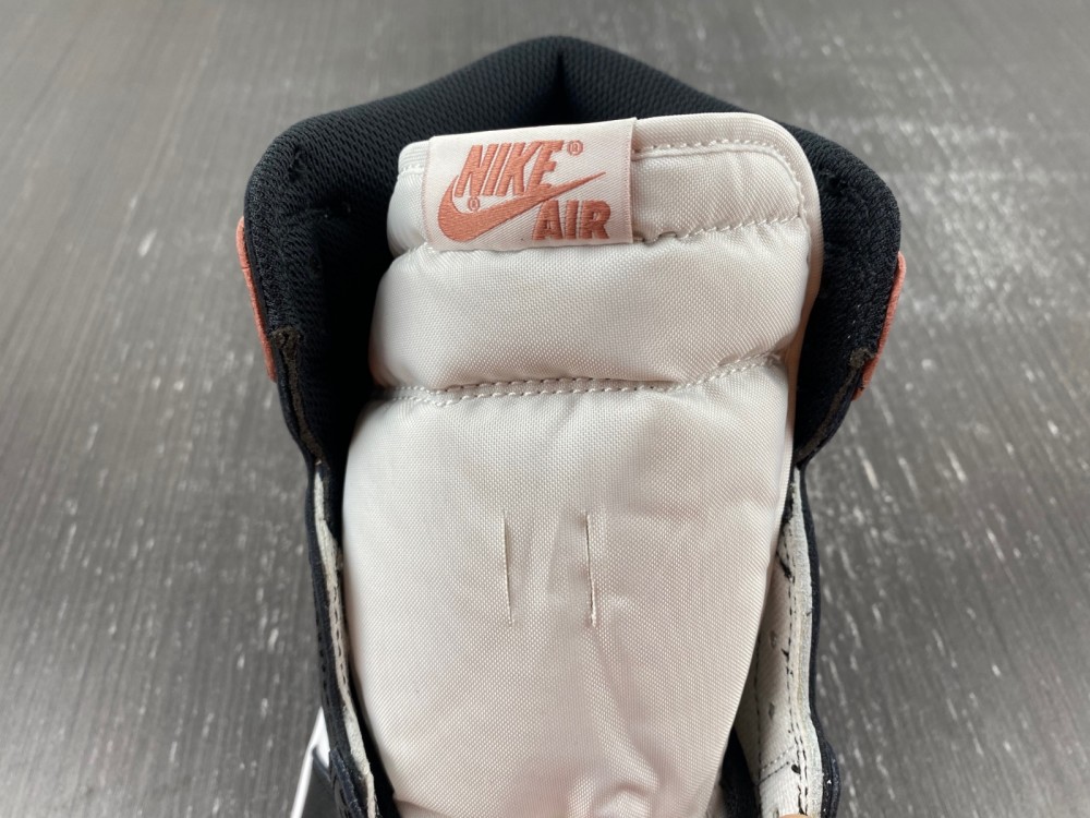 Nike Air Jordan 1 Retro High NRG