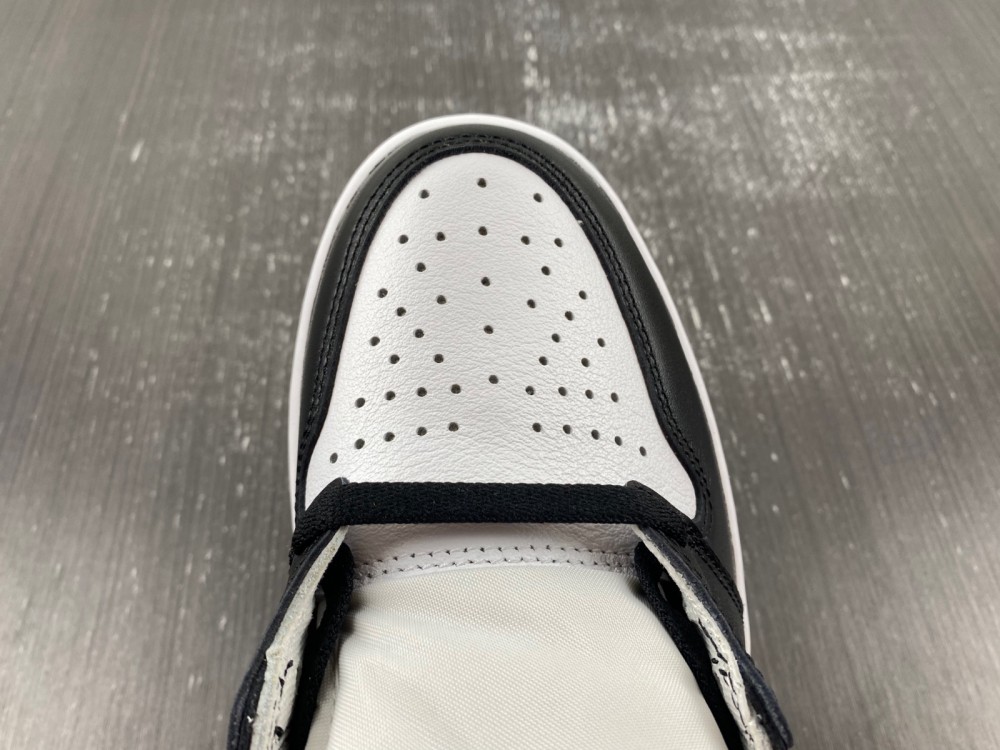 Nike Air Jordan 1 Retro High NRG