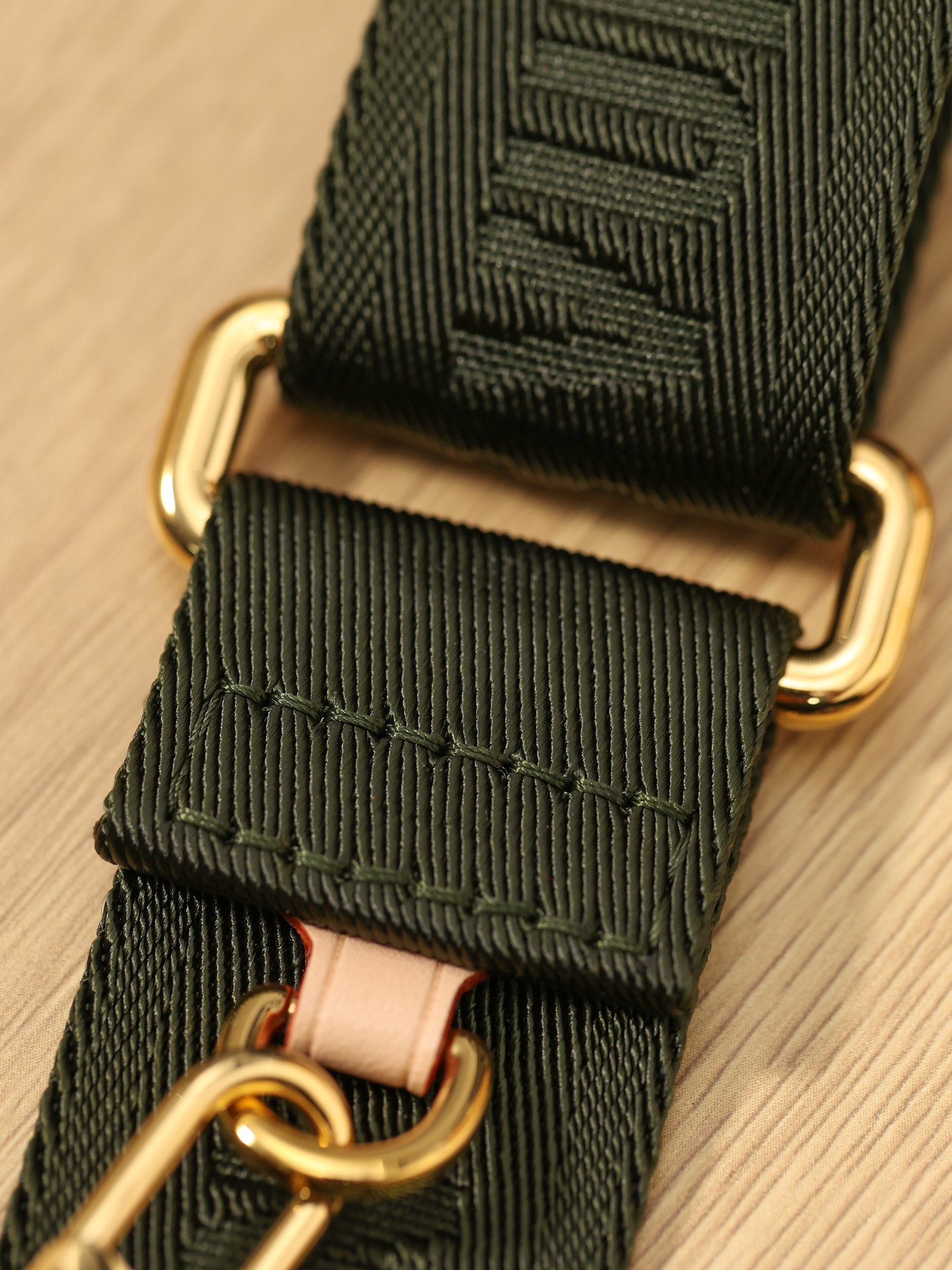 LsVttn MULTI POCHETTE ACCESSOIRES M44813