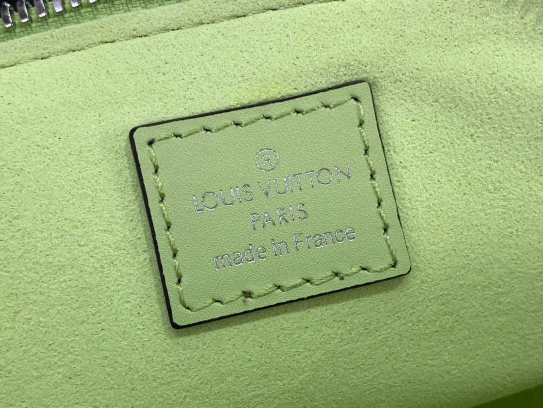 LsVttn Handbag M82403