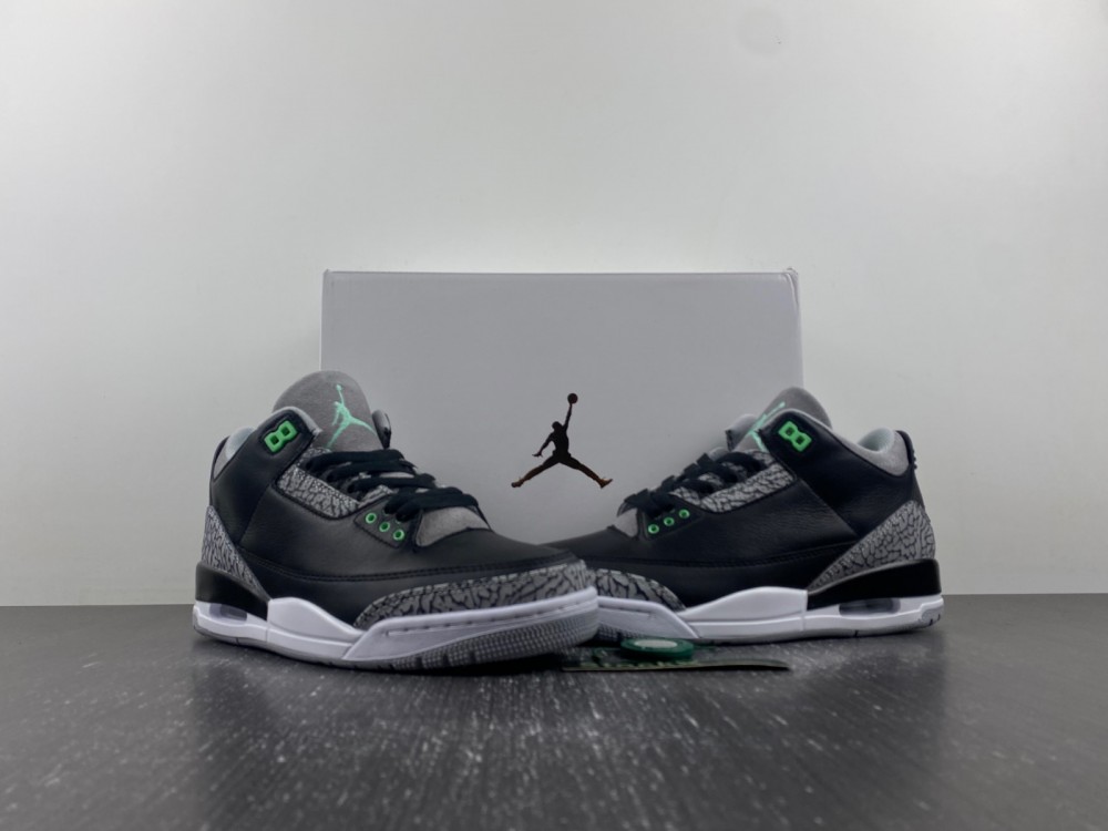 Air Jordan 3 Retro