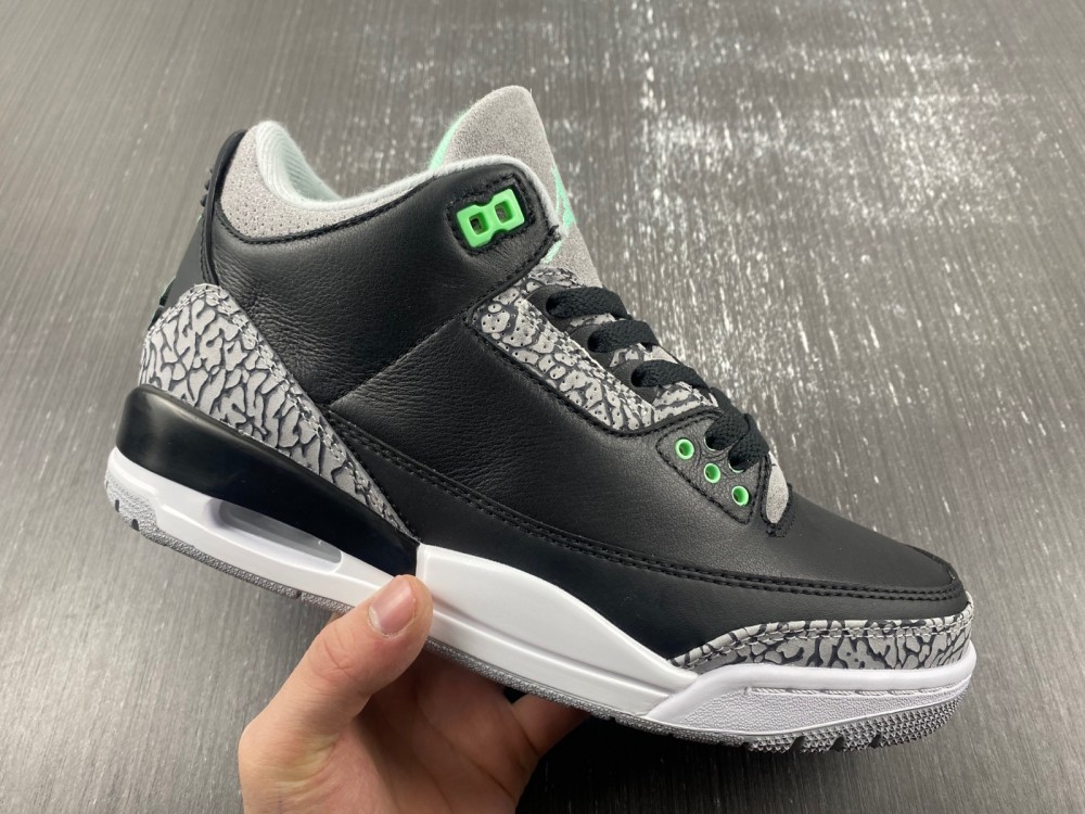Air Jordan 3 Retro