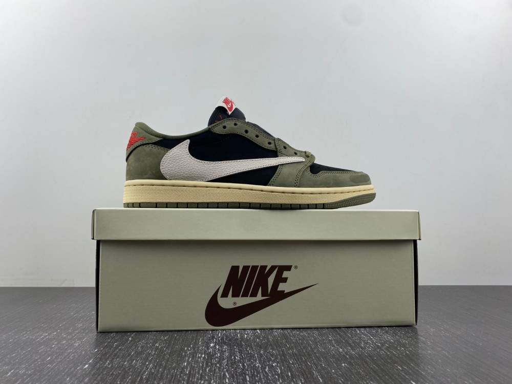 Travis Scott x Air Jordan 1 Low OG SP
