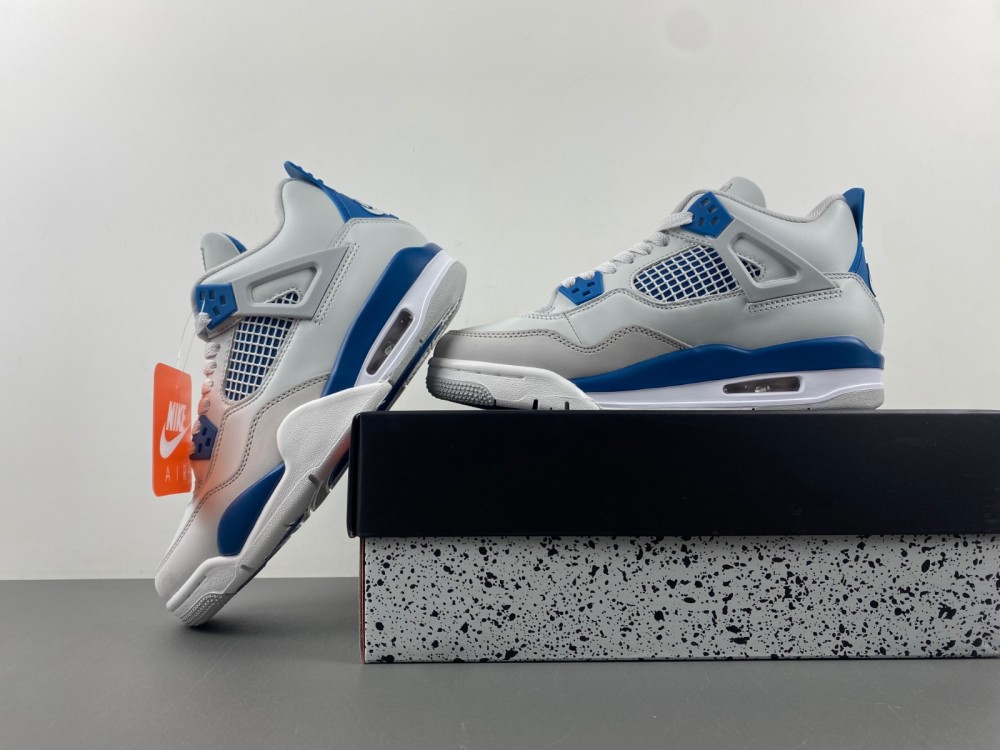 Jordan 4 Retro Military Blue (2024)FQ8213-141