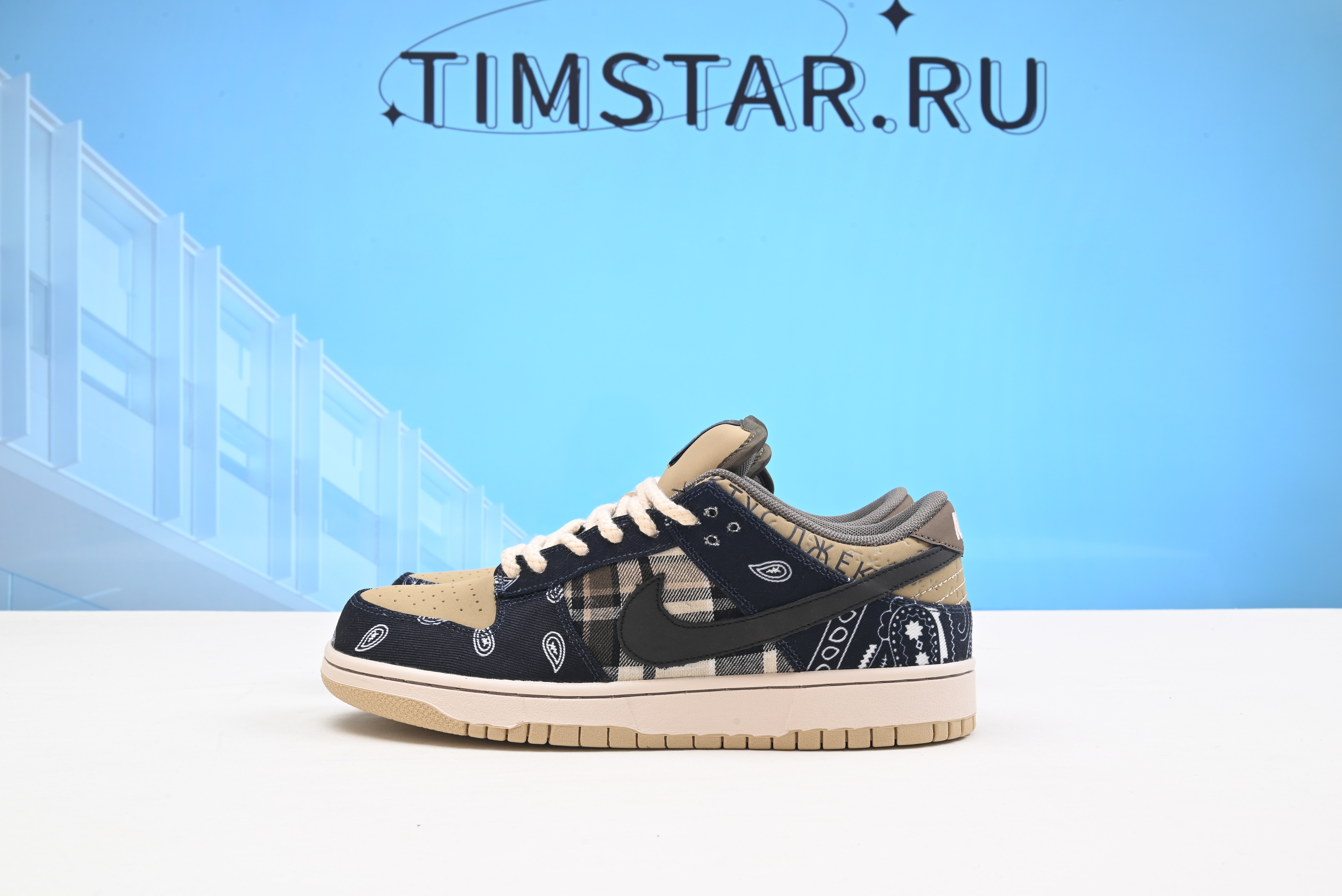 Nike SB Dunk Low Travis Scott (Regular Box) CT5053-001