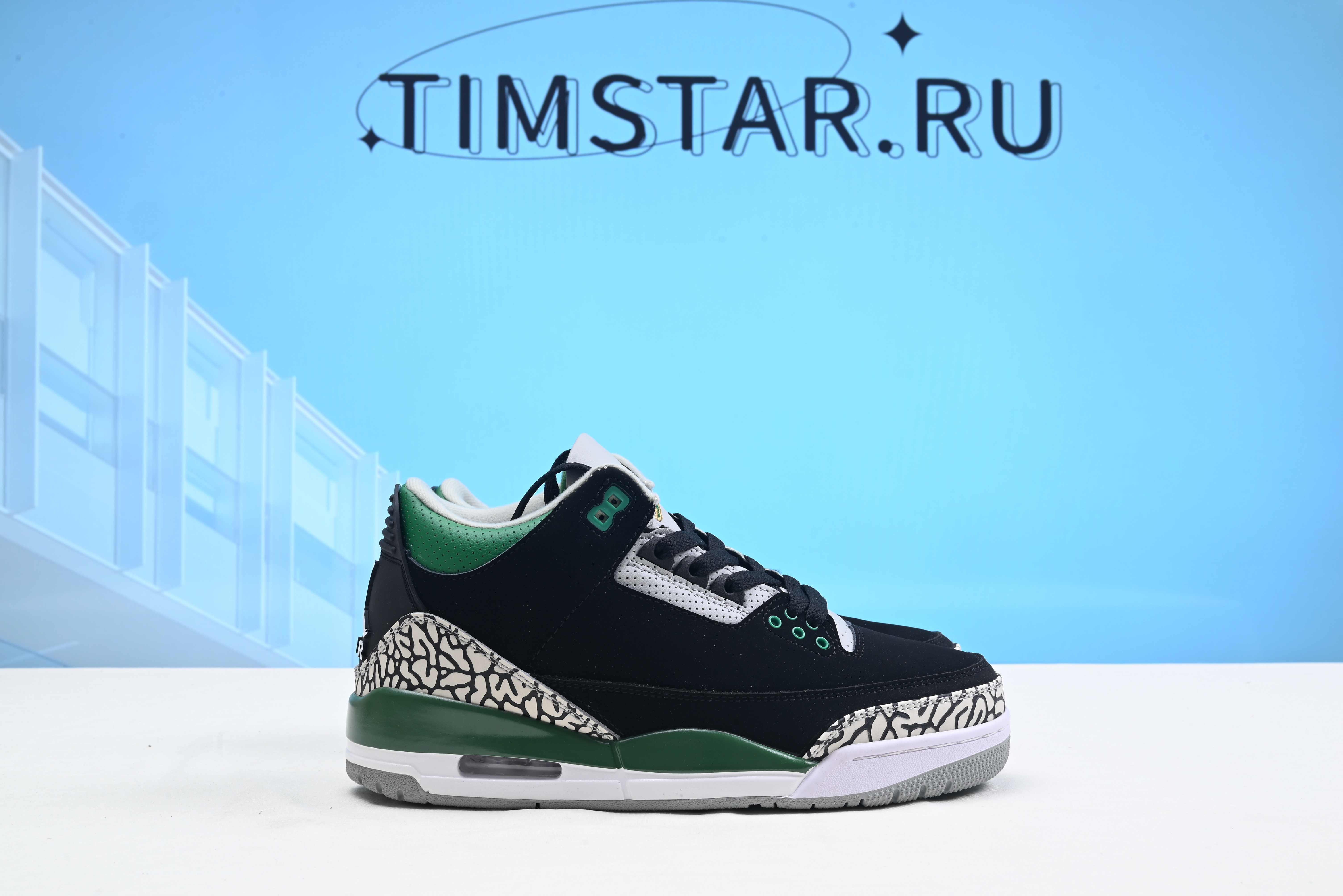 Air Jordan 3 Retro Pine Green CT8532-030