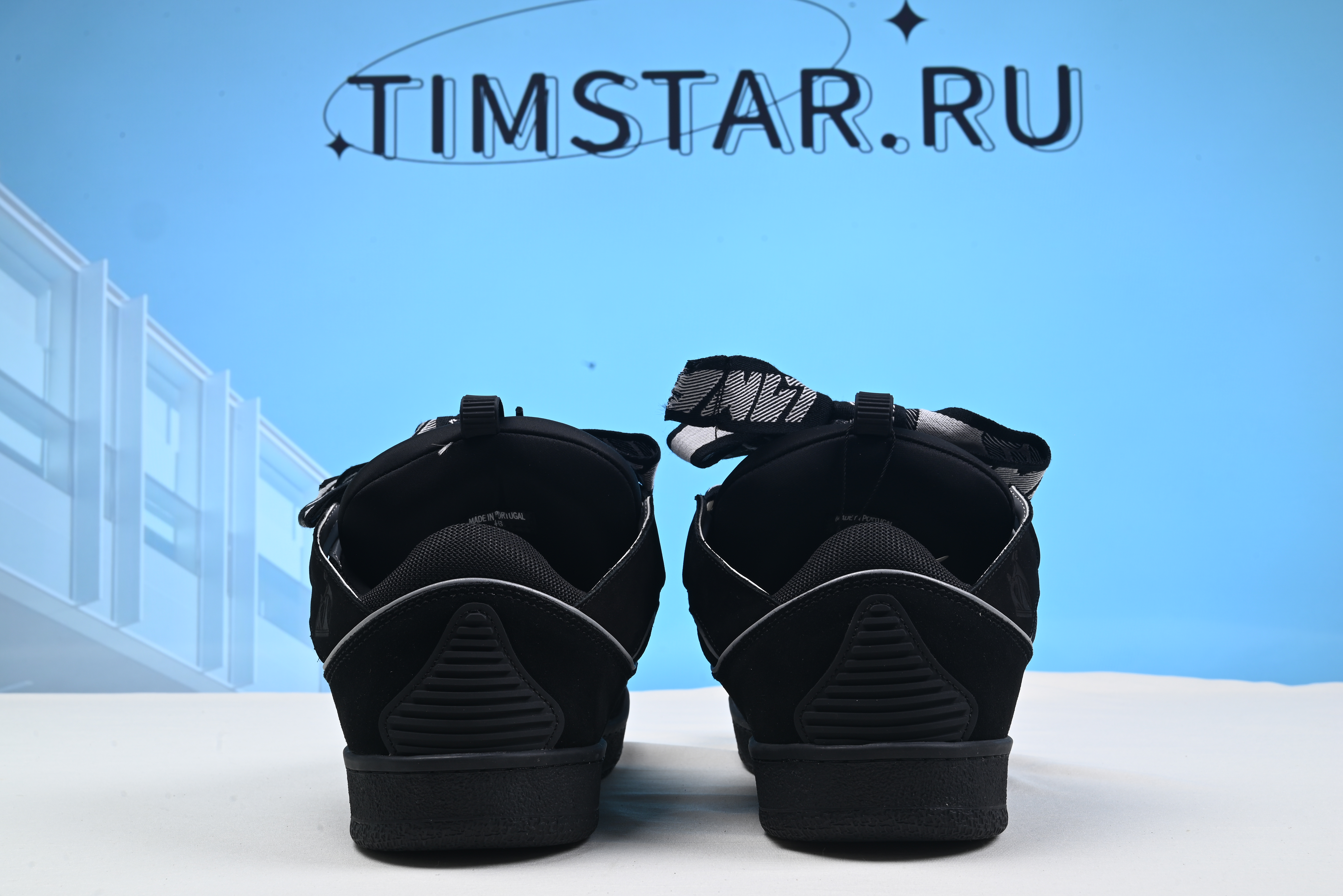 lnvn shoes black and white