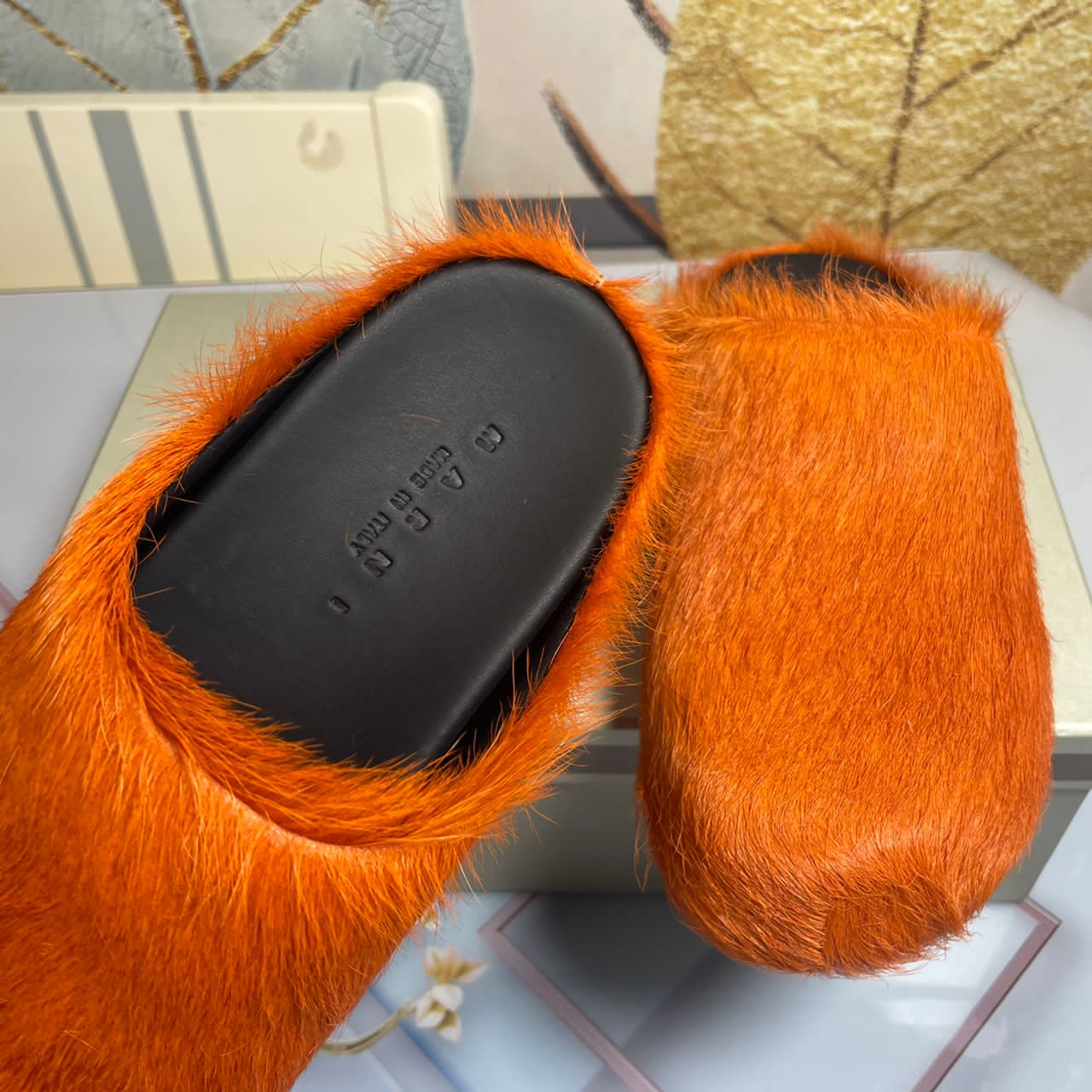 marnii fur slippers orange