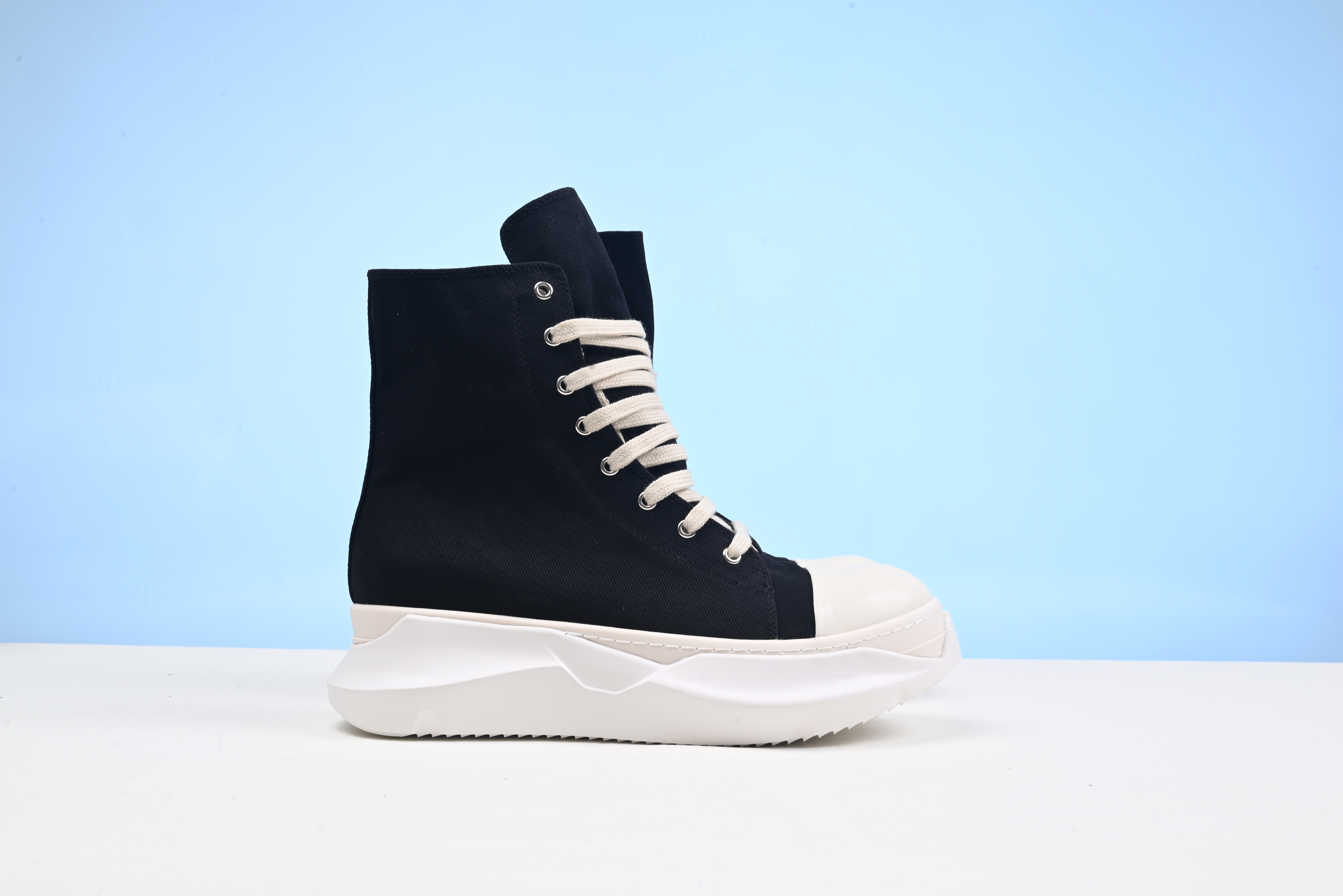 RkOwns High Top Black Milk