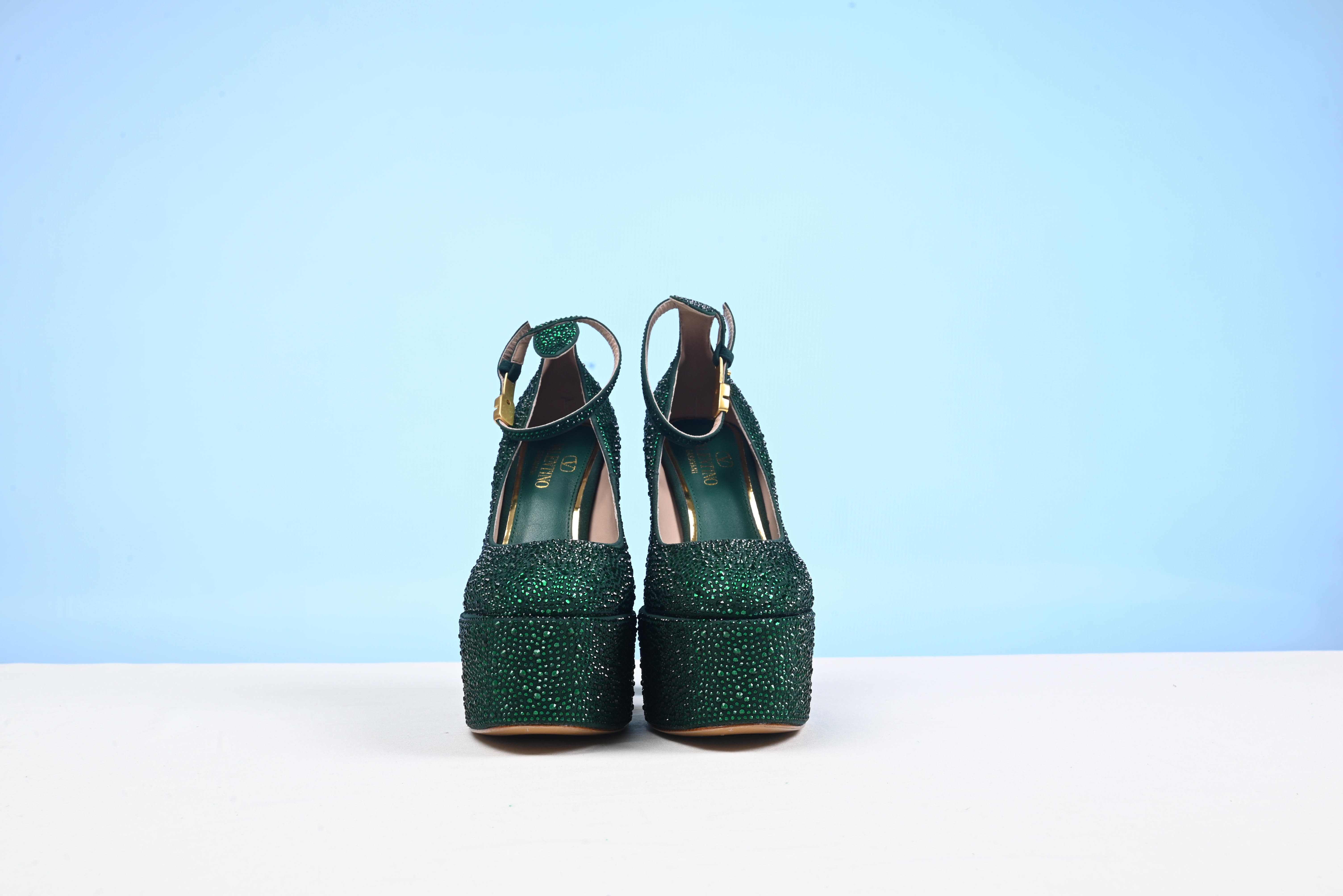 Valentinoo  Garavani green high heels