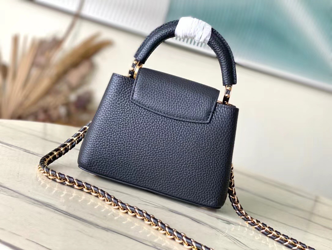 LsVttn Bag 126123319 21cm black