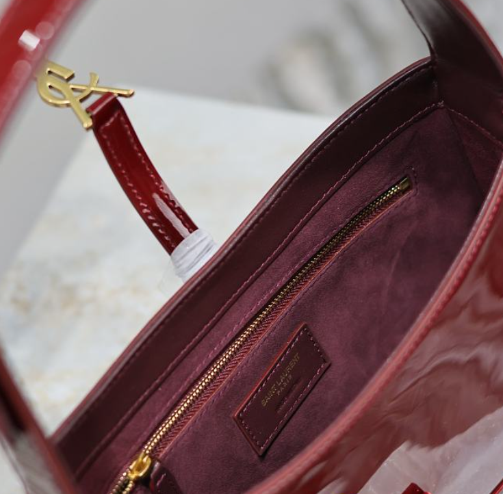 YSll Le 5 À 7 In Patent Leather Red 657228 - 23cm