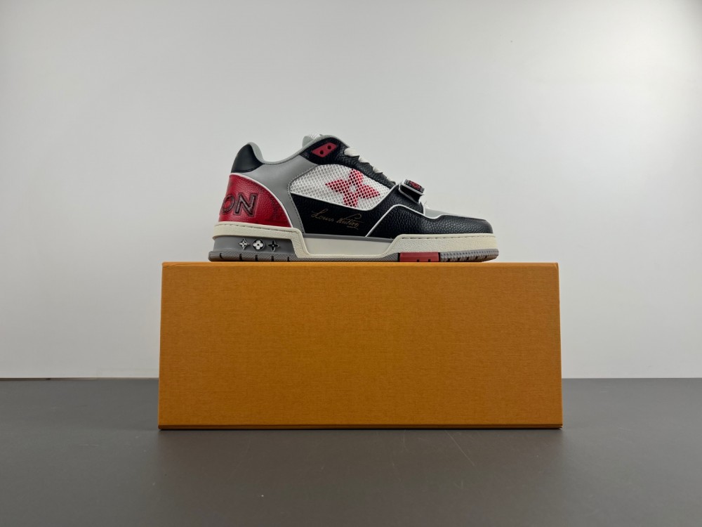 LsVttn Trainer Red Black