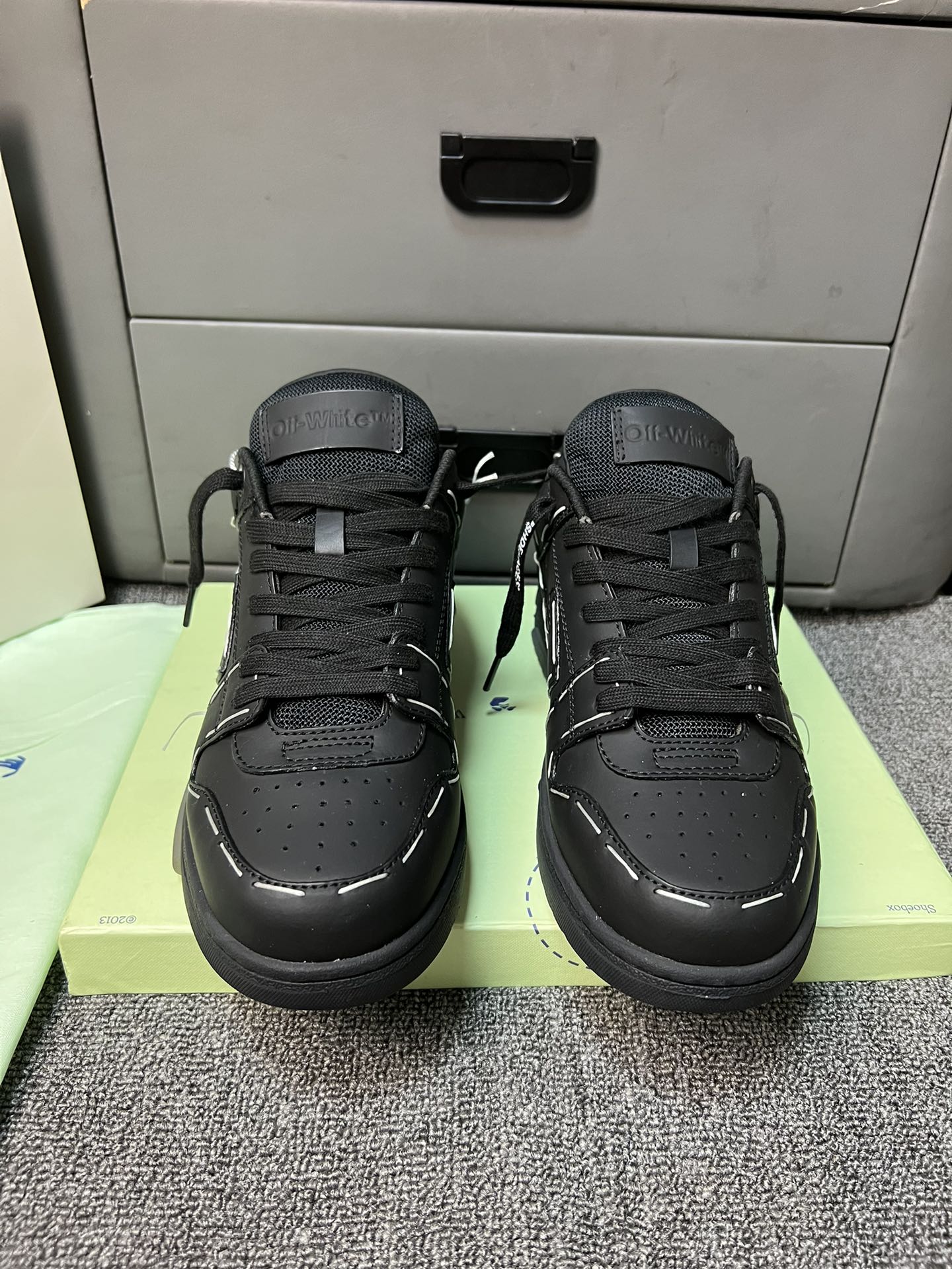 OFF-WHITE sneaker white and black828253