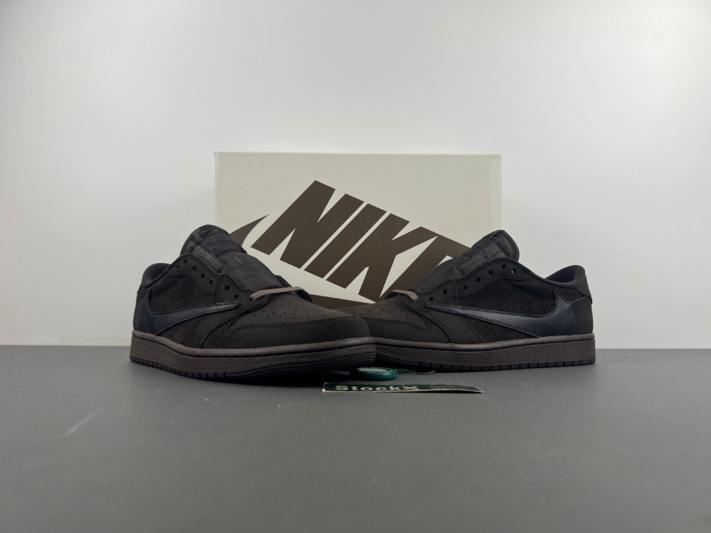 Travis Scott x Air Jordan 1 Low OG DM7866-202